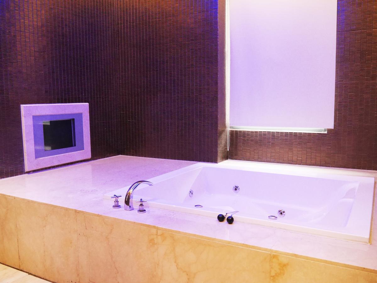 Lanshy Motel Taichung Exterior photo